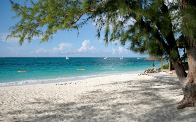 Bahamas Lifts Ban On US Visitors, But There’s A Catch