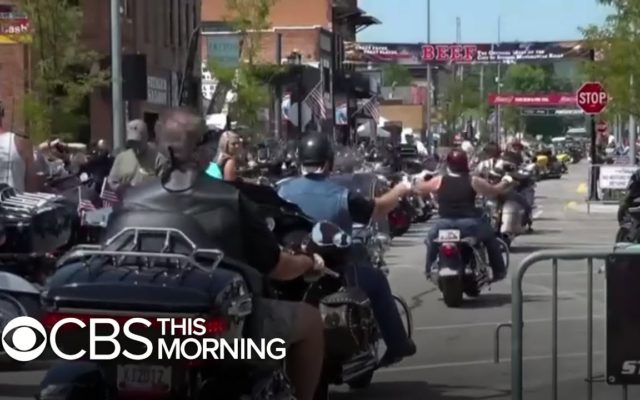 Packed, Maskless Crowds at Sturgis