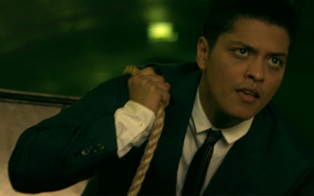Bruno Mars Joins the Billion View Club on YouTube with “Grenade”