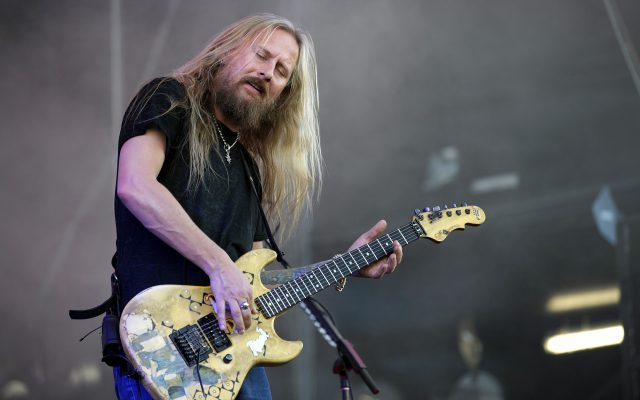 Jerry Cantrell Finishes New Solo Album