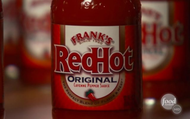 Frank’s Red Hot and Goldfish Team Up For Hot Sauce-Flavored Crackers