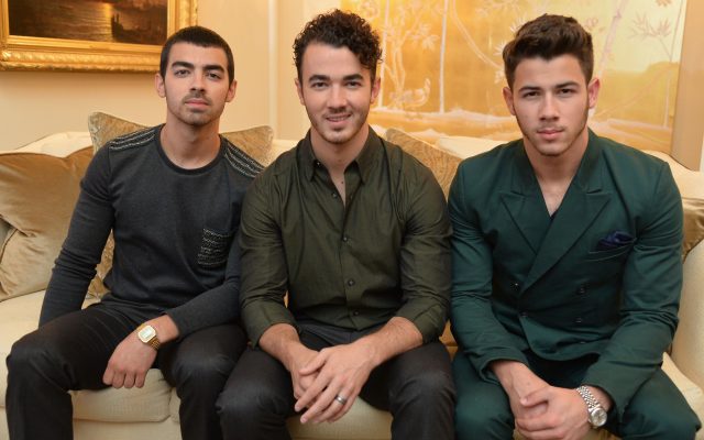 Joe Jonas Officiate Wedding On Stage For Their Band Percussionist