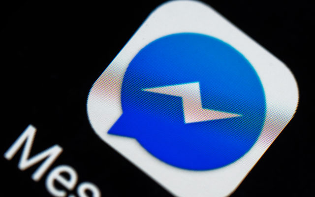 Urgent Warning to QUIT Facebook Messenger Right Now on iPhone and Android