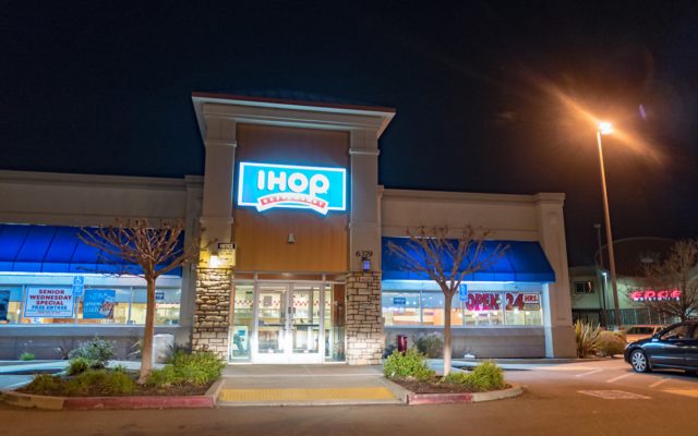 IHOP is Going to Have Beer, Wine, and Champagne as a Part of Their New Menu
