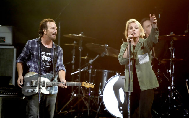 Brandi Carlile Performs “Better Man” with Pearl Jam