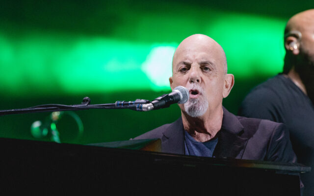 Billy Joel Compares Taylor Swift To The Beatles