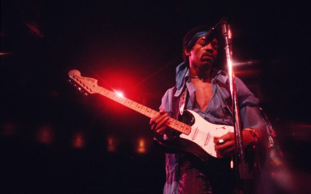 Jimi Hendrix Estate Goes to Court Over Royalty Claim