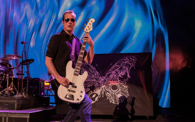 Stone Temple Pilots Bassist Robert DeLeo Is Almost Done Recording Debut Solo Album