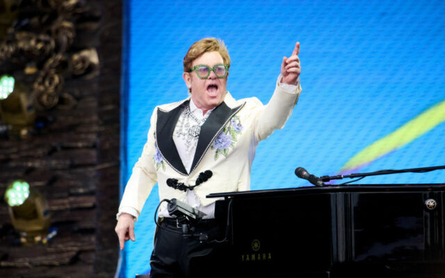 Elton John Says Women Are “Making the Best Music”