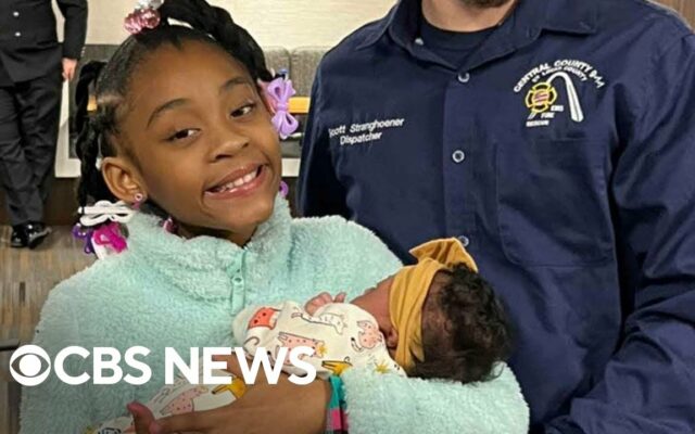 Girl Helps Deliver Her Baby Sister