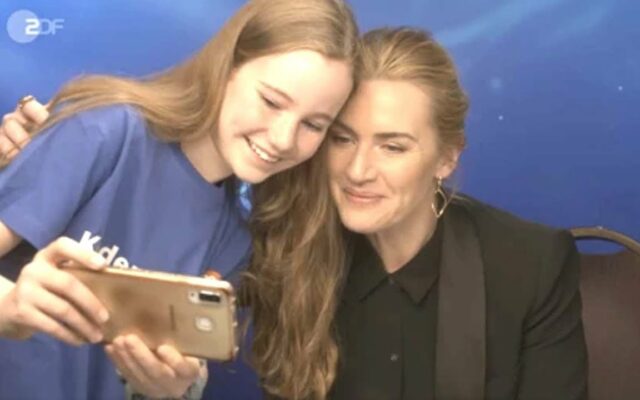 Kate Winslet Encourages Young Reporter Doing Her First Interview